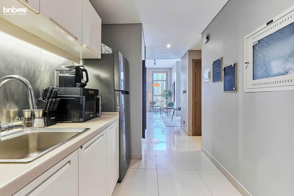 Superior Studio, City View | Private kitchen | Coffee/tea maker, electric kettle, toaster, blender