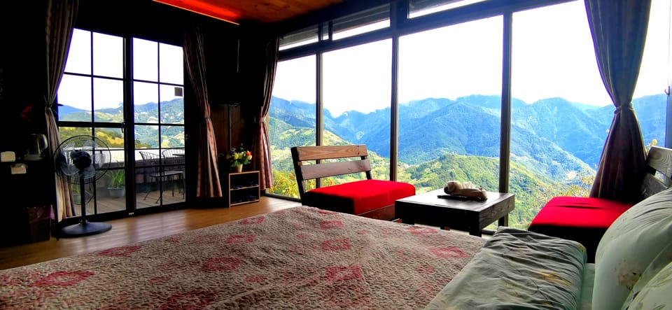 Classic Quadruple Room | Soundproofing, free WiFi, bed sheets