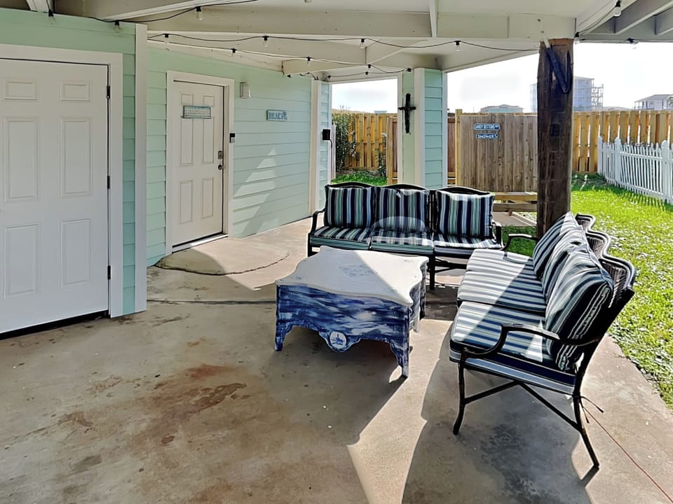 House (3 Bedrooms) | Property amenity