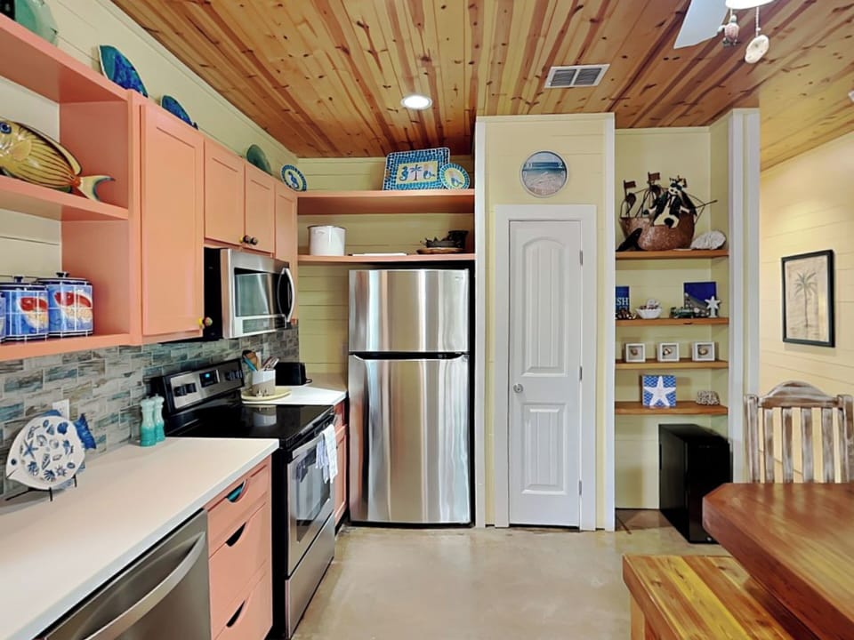 House (4 Bedrooms) | Property amenity