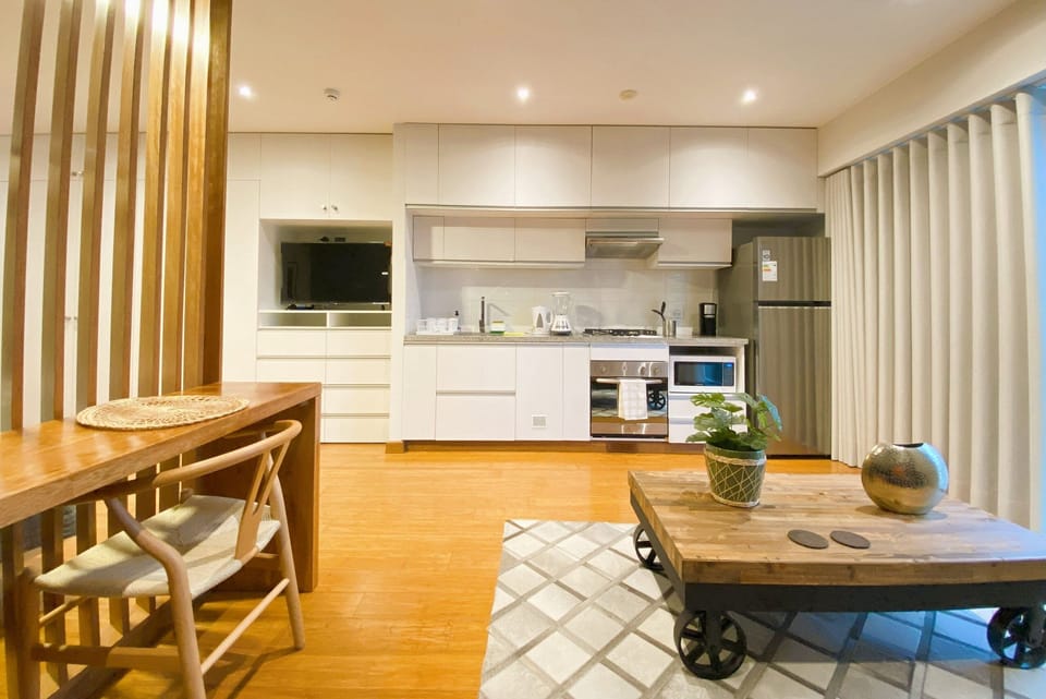 Basic Apartment | Private kitchen | Coffee/tea maker, fridge, microwave, oven