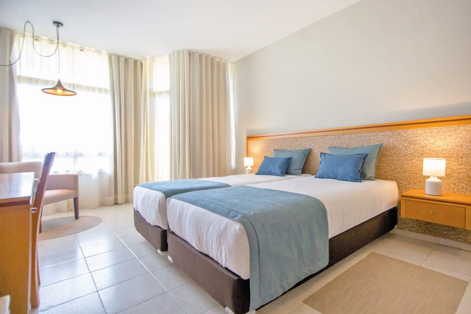 Twin Room | In-room safe, desk, iron/ironing board, free WiFi