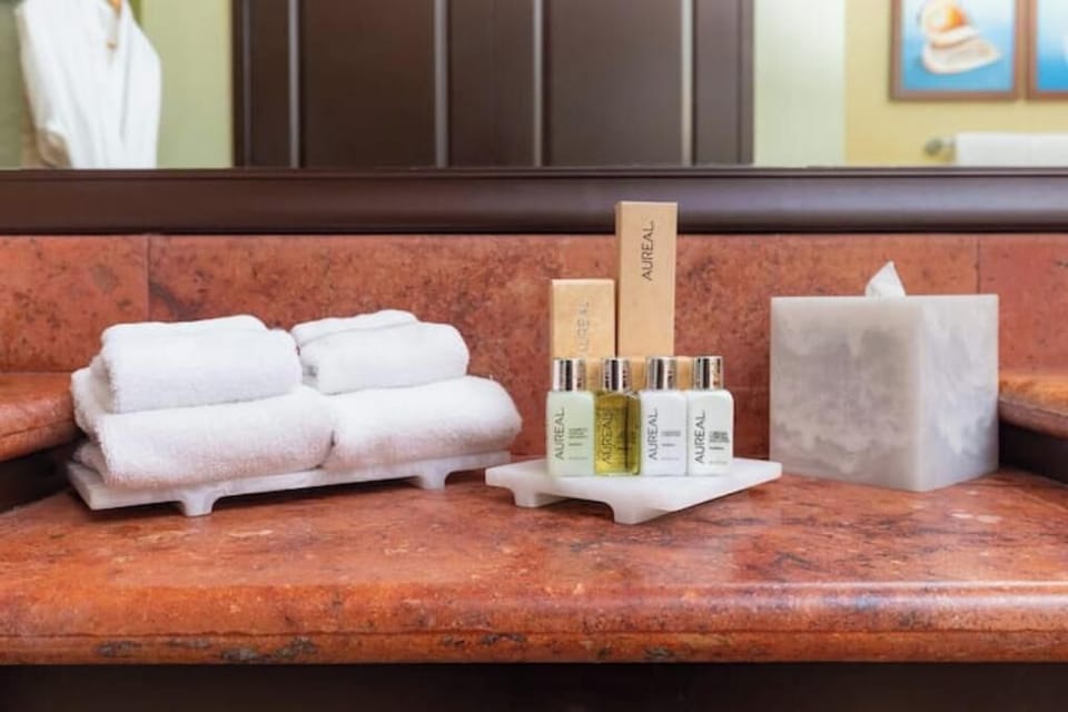 Bathroom amenities
