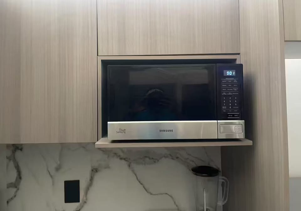 Microwave