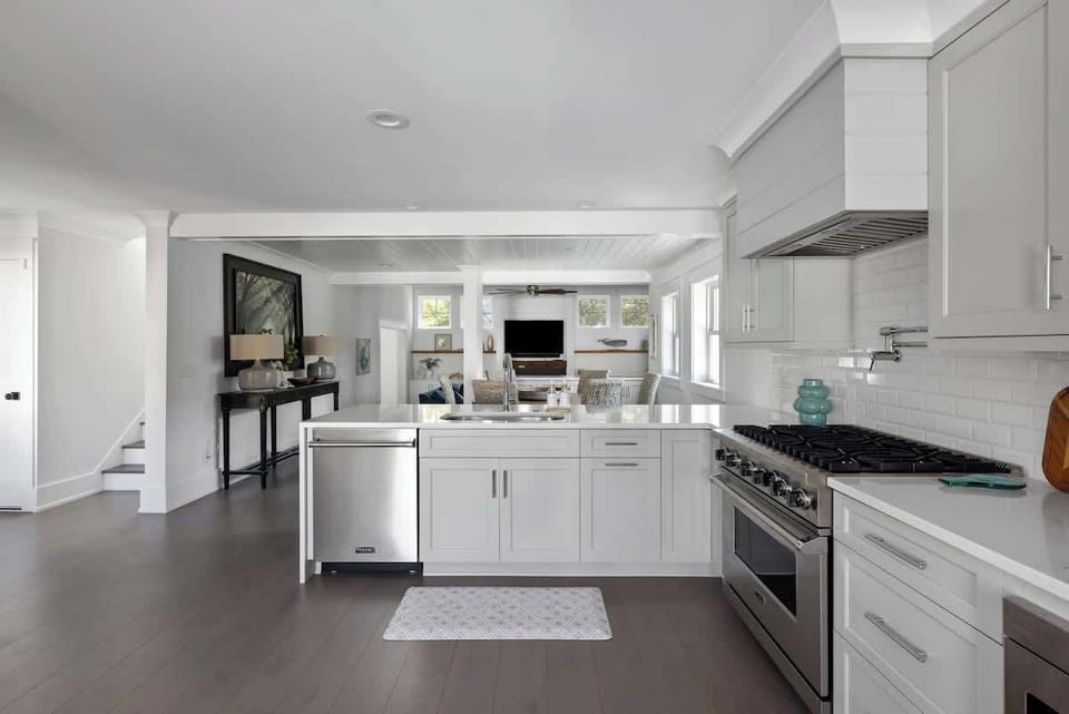 Open concept floor plan