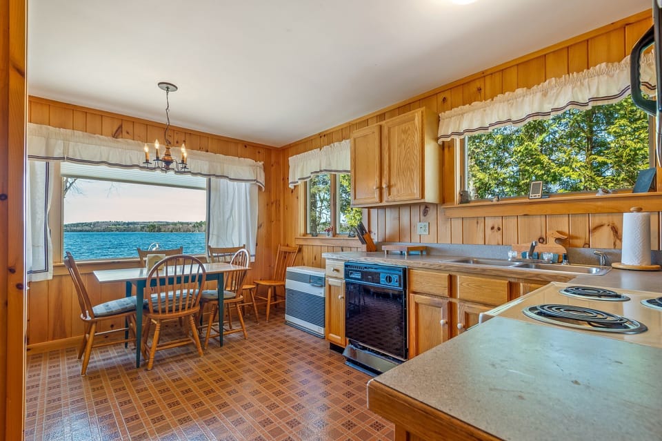 Kitchen - Stunning Lake Views!