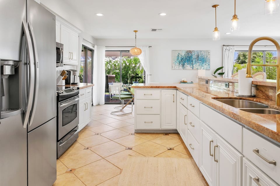 Chef's kitchen