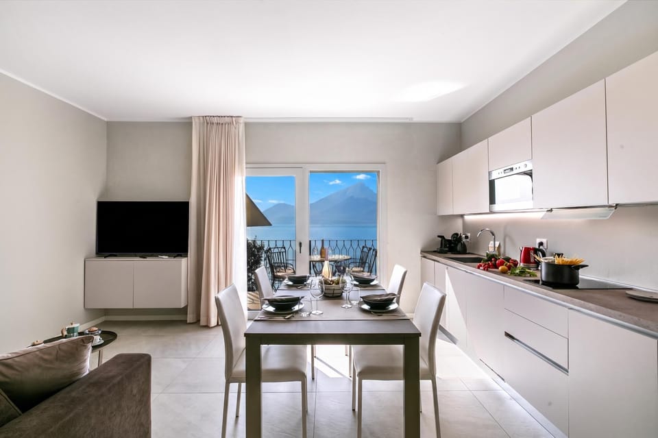 Kitchen and dining area