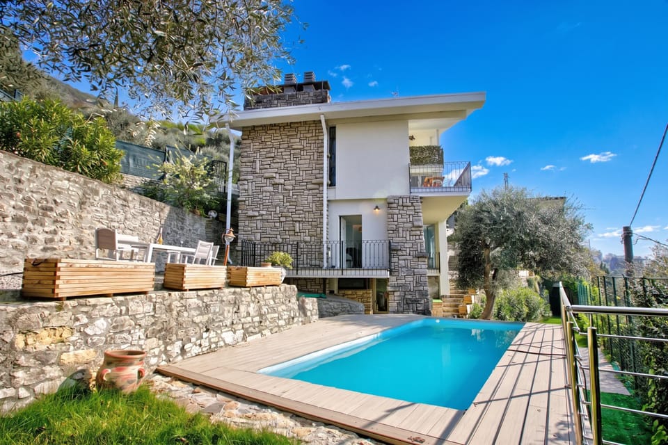 Shared pool
