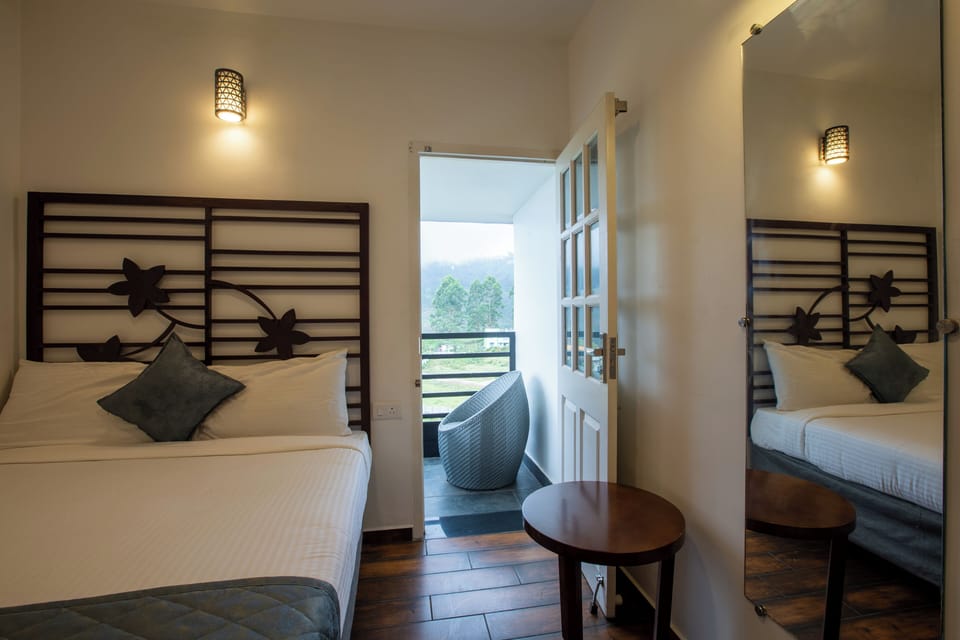 Family Room | Premium bedding, in-room safe, WiFi (free), bed sheets