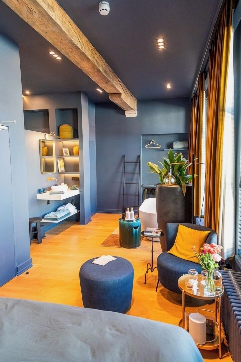 Deluxe Double Room | Free WiFi, bed sheets
