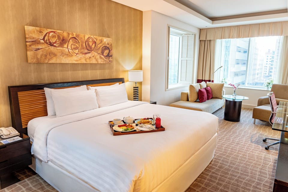 Grand Suite | Premium bedding, minibar, in-room safe, desk