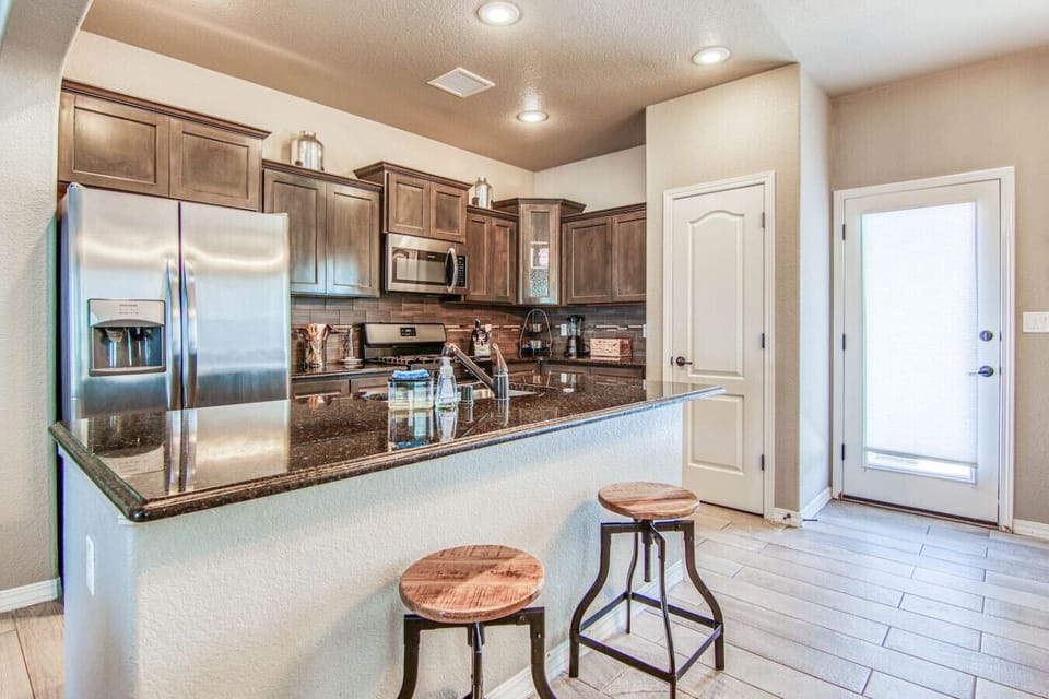 Open and Comfortable Kitchen