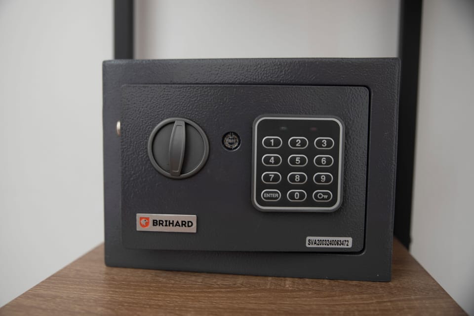Memory foam beds, minibar, in-room safe, desk
