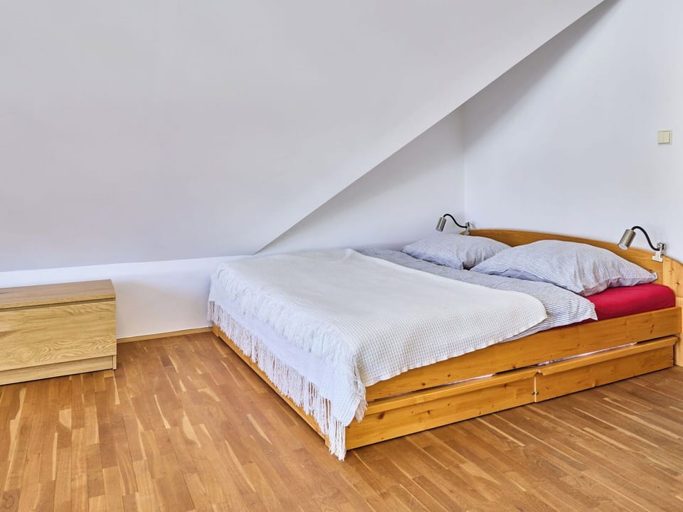 Flooring, Floor, Furniture, Wood Flooring, Wood, Interior Design, Bed, Room, Bedroom, Hardwood