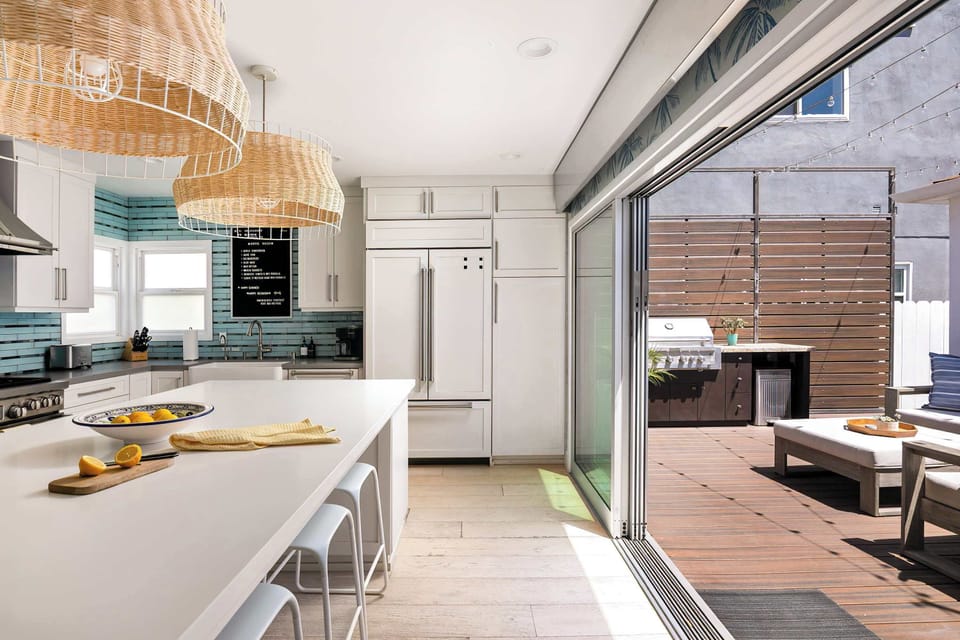 Indoor/Outdoor Living