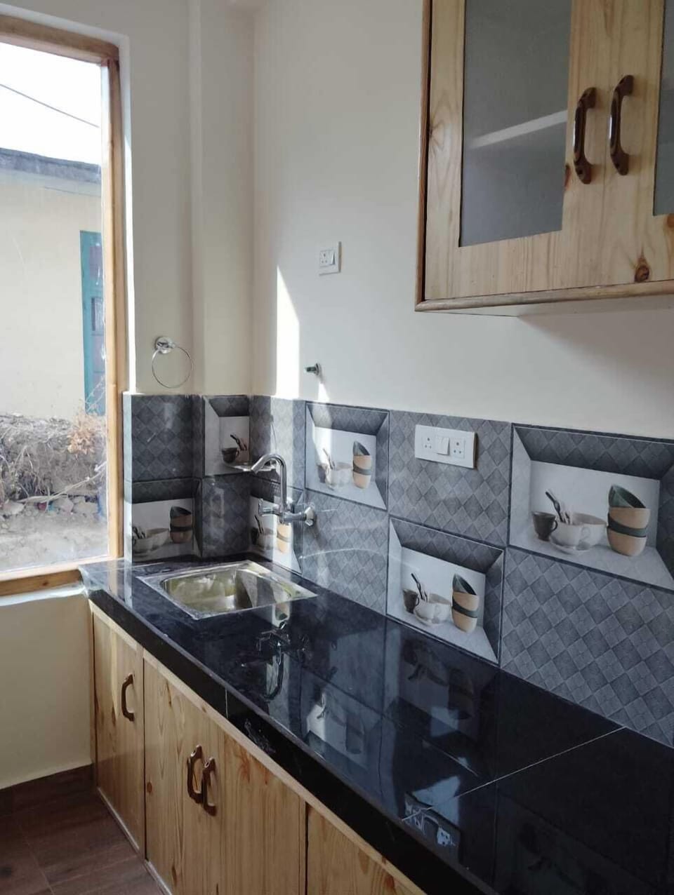 Family Room | Private kitchen | Fridge, electric kettle, cookware/dishes/utensils