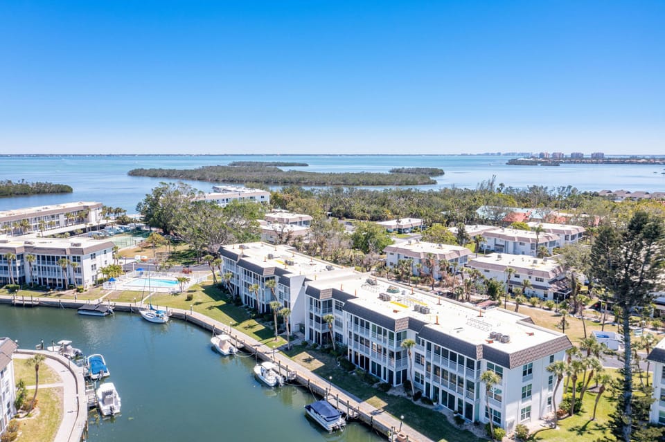 Apartment | Lake view