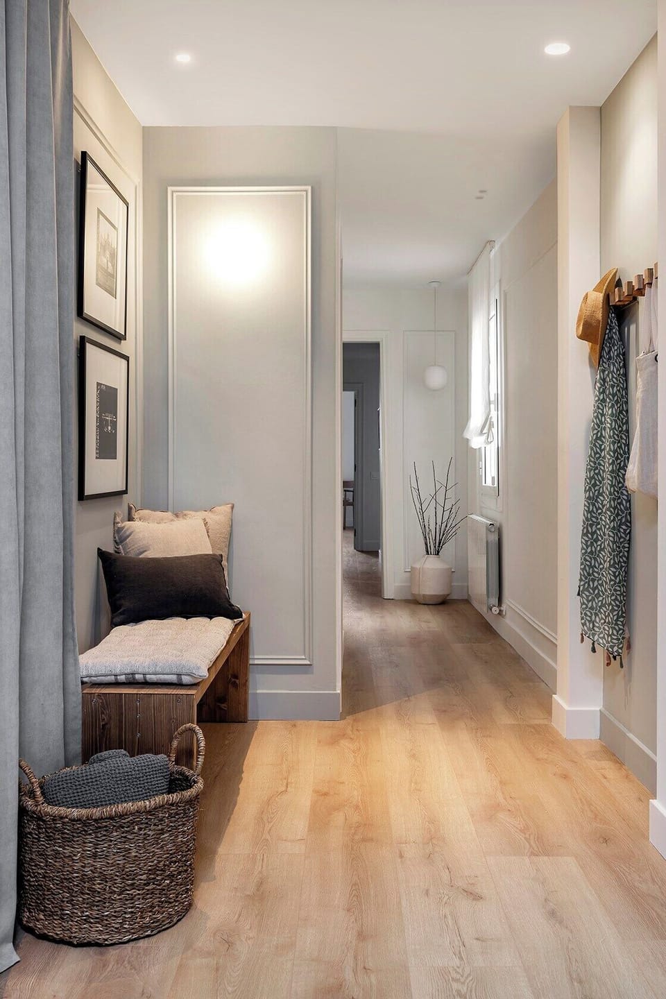 The hallway leads from the living room and kitchen to the bedrooms which are located in the back of the apartment and are very quiet.