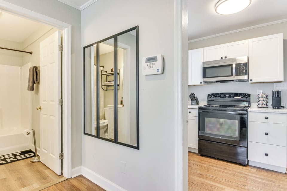 House (2 Bedrooms) | Interior