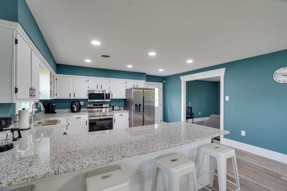 House (3 Bedrooms) | Interior