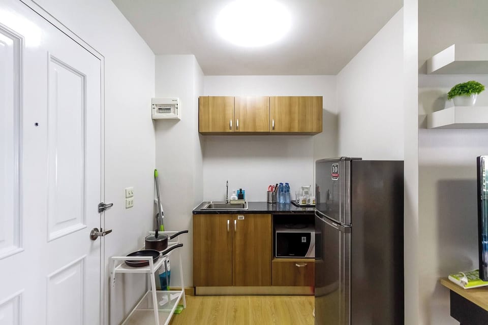 Condo, 1 Bedroom, City View | Interior