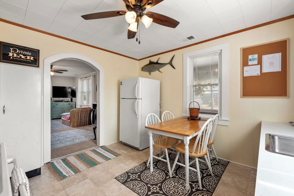 KDN3702: Sportsman Cottage | Kitchen and Dining Area