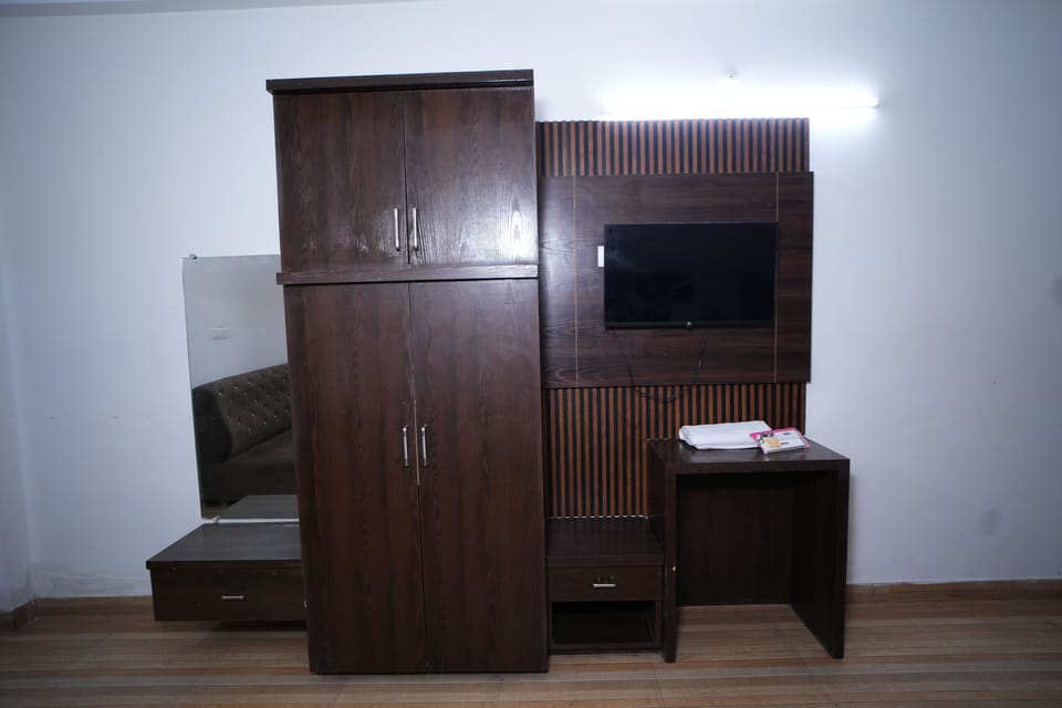 Royal Studio Suite
