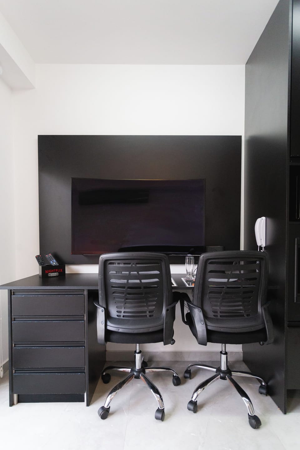Studio | Blackout drapes, iron/ironing board, free WiFi