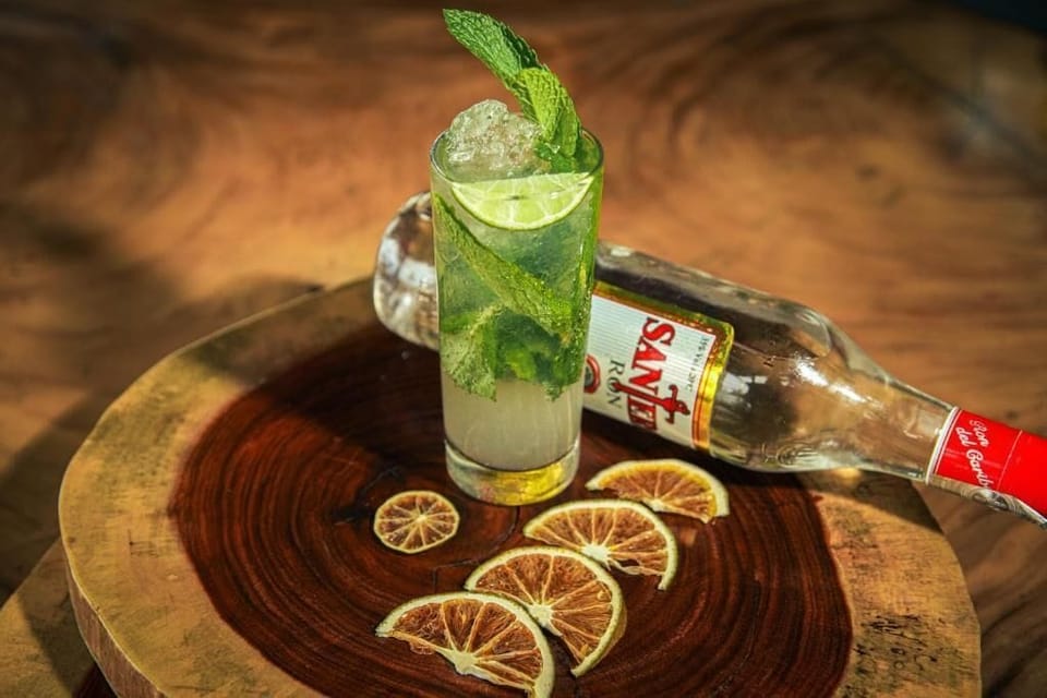 Poolside bar