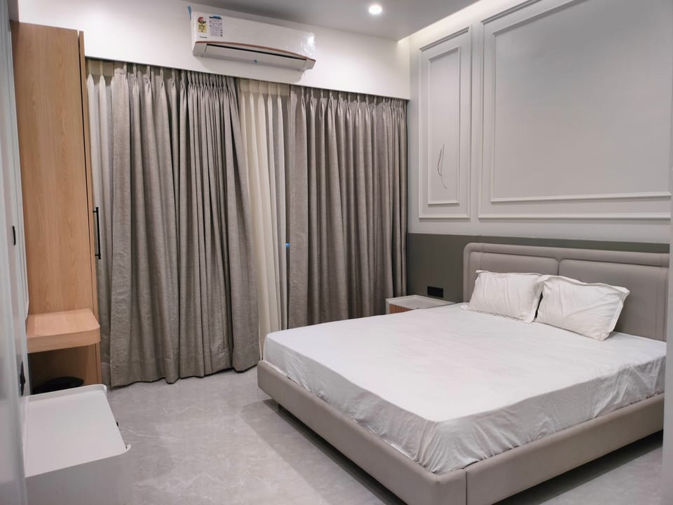 Deluxe Single Room, City View