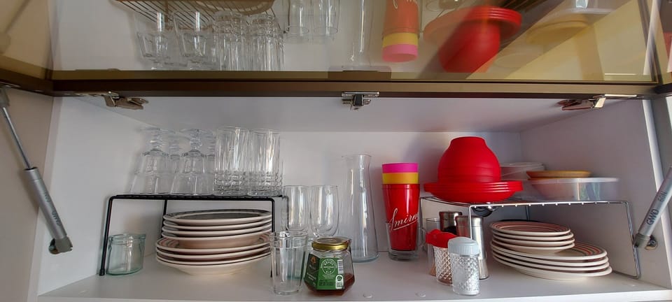 Comfort Apartment | Private kitchen | Coffee/tea maker