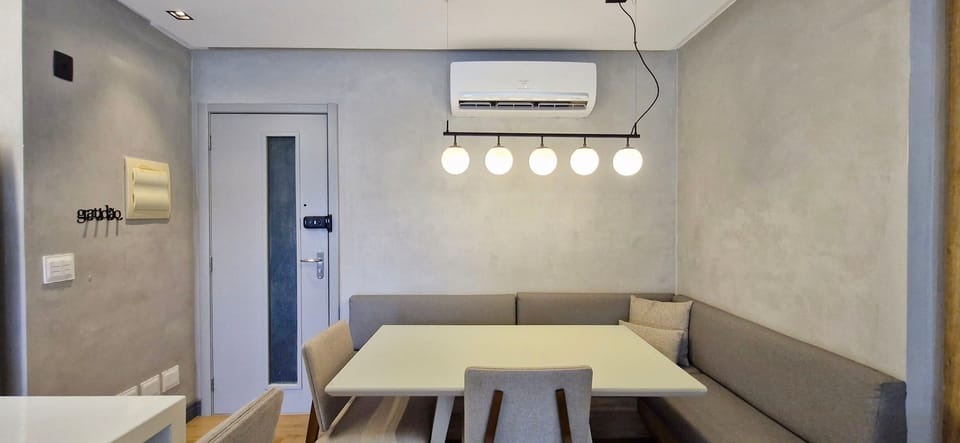 Comfort Apartment | Dining