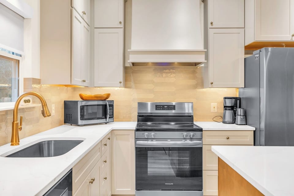 Enjoy the updated kitchen