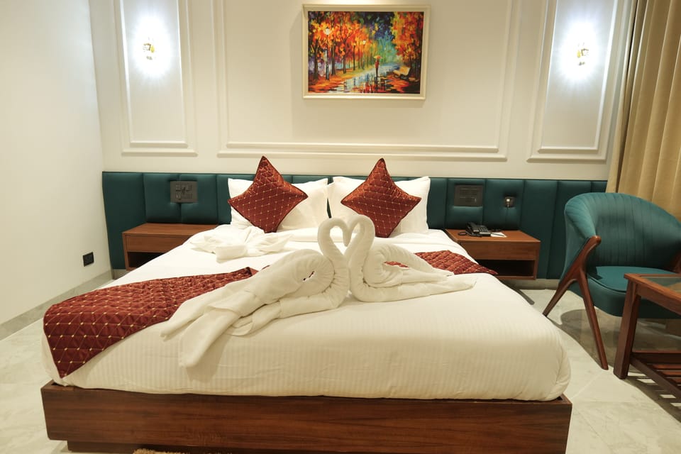 Blackout drapes, soundproofing, iron/ironing board, free WiFi