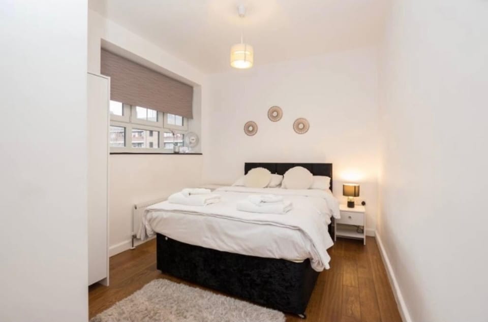 Apartment | 4 bedrooms, free WiFi, bed sheets