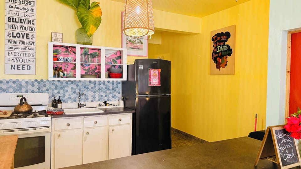 Comfort Apartment, 2 Bedrooms, Kitchen, Ground Floor | Private kitchen | Coffee/tea maker, electric kettle