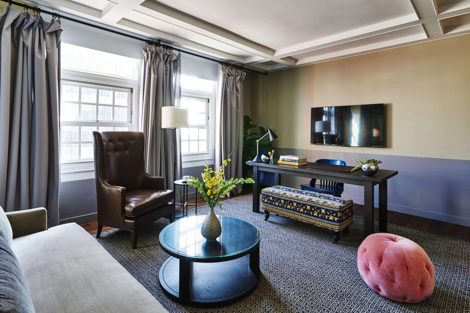 Guest room