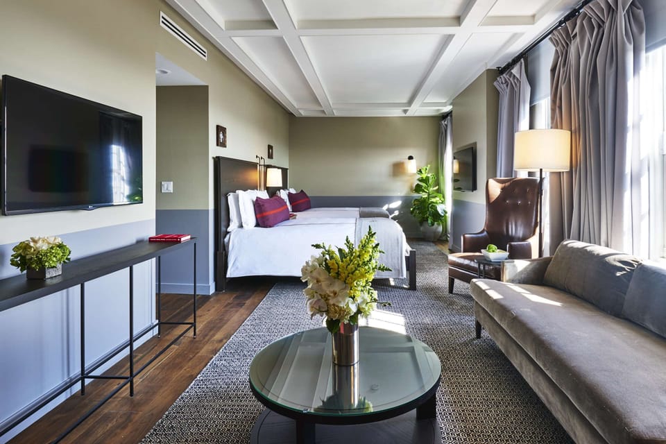 Guest room