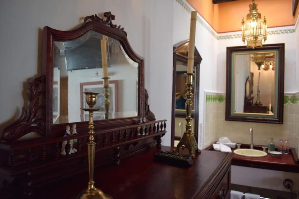 Deluxe Double or Twin Room, Shower Grab Bars, Housekeeping | Bathroom | Hair dryer, towels