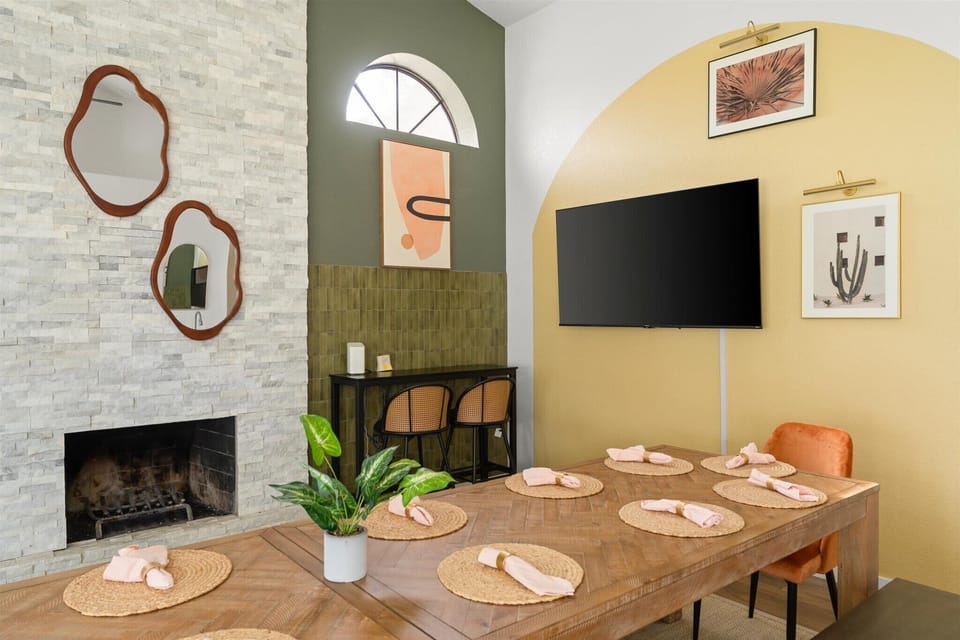 Dine in style in this elegant dining room, where comfort and sophistication come together for memorable meals.