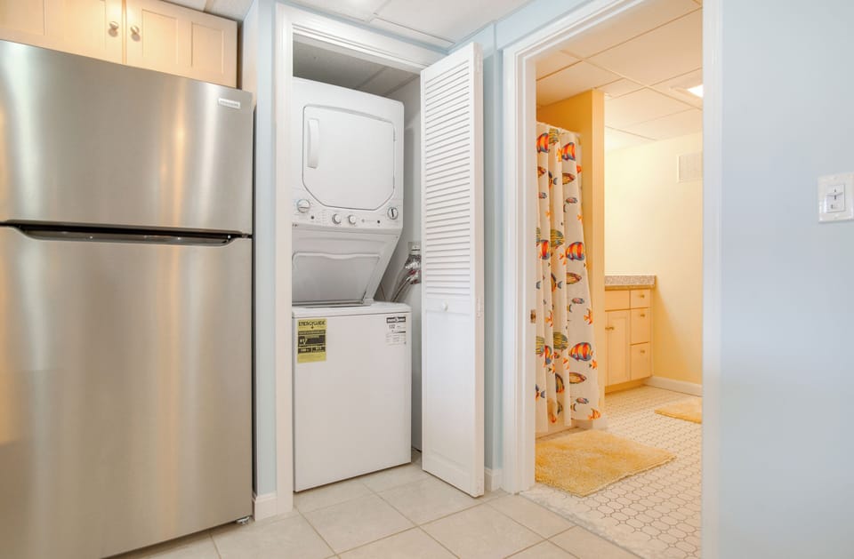 Washer & Dryer