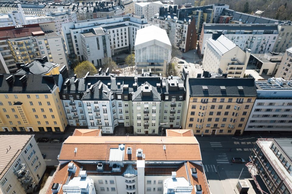 Wander through the picturesque streets of Helsinki and enjoy the Finland`s capital city.