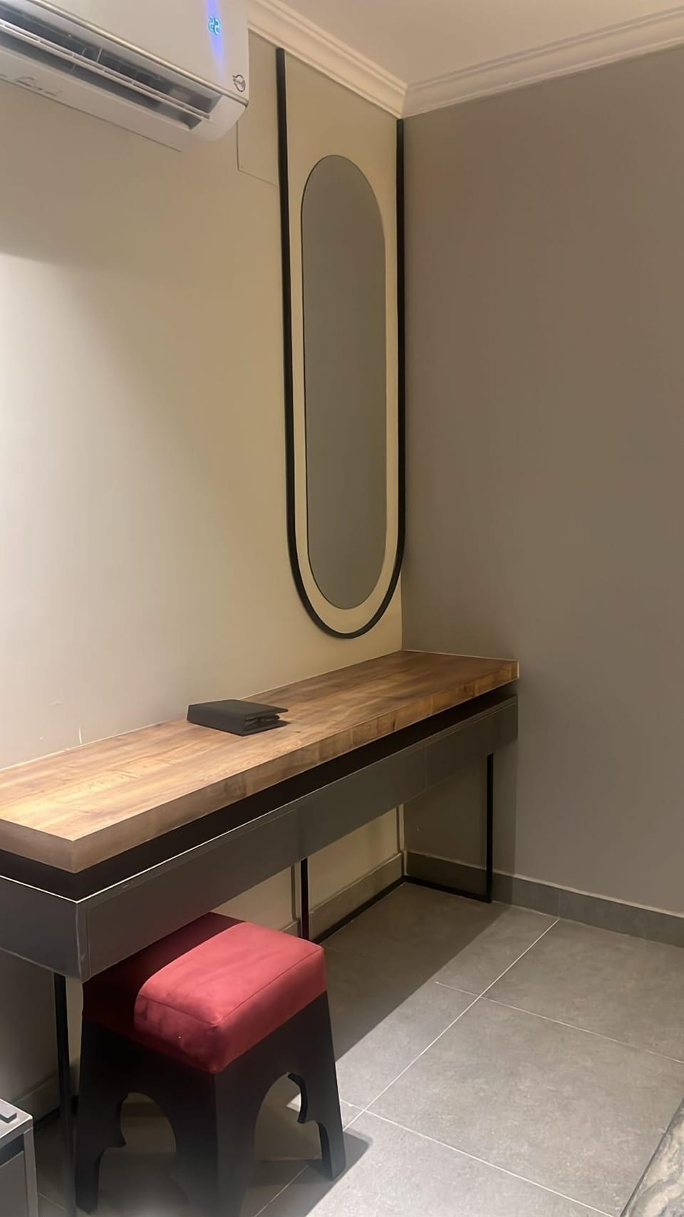 In-room safe, soundproofing, iron/ironing board