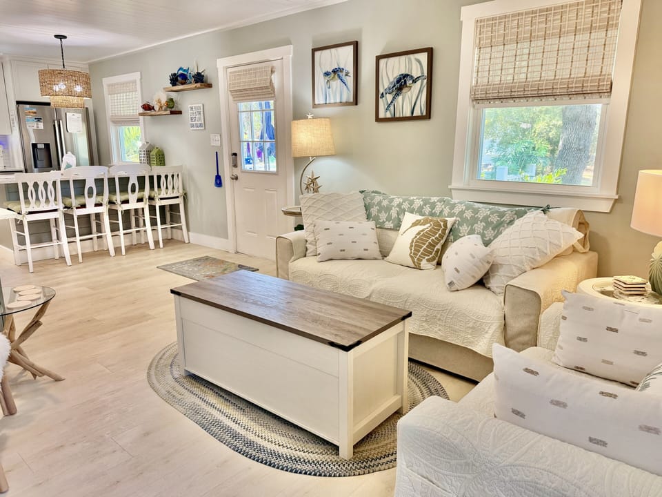 Living Room
8.18.26 - JR