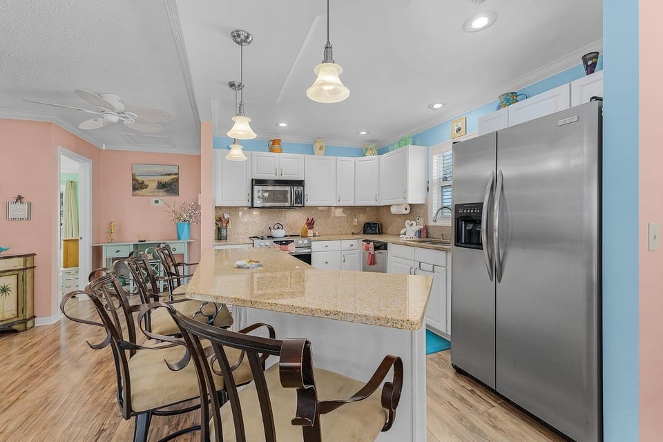 House, 2 Bedrooms | Private kitchen | Coffee/tea maker, fridge, oven, toaster