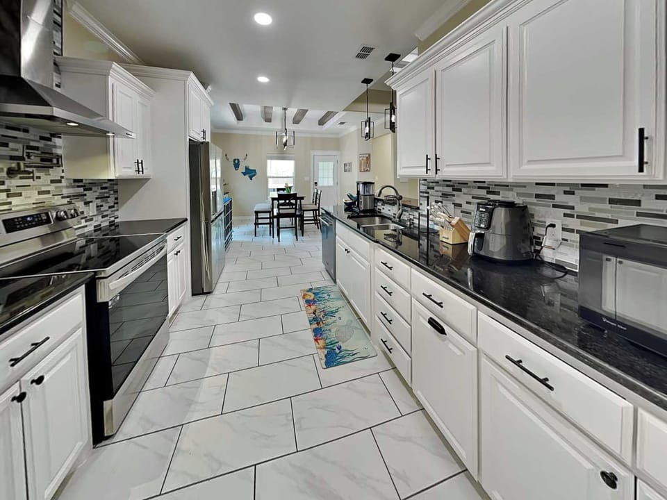Kitchen - Stainless Steel Appliances