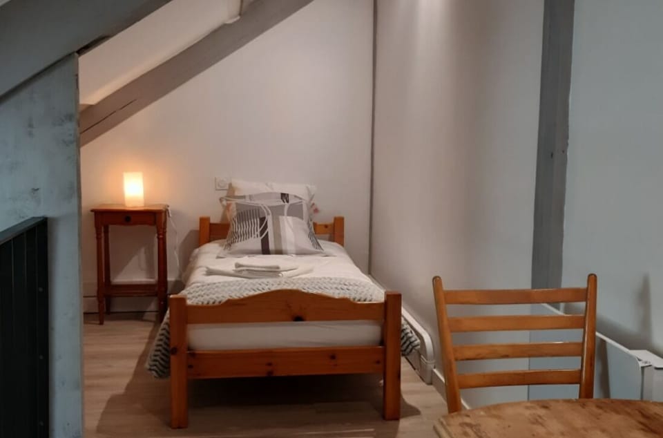 Standard Room, Mountain View | Soundproofing, free WiFi