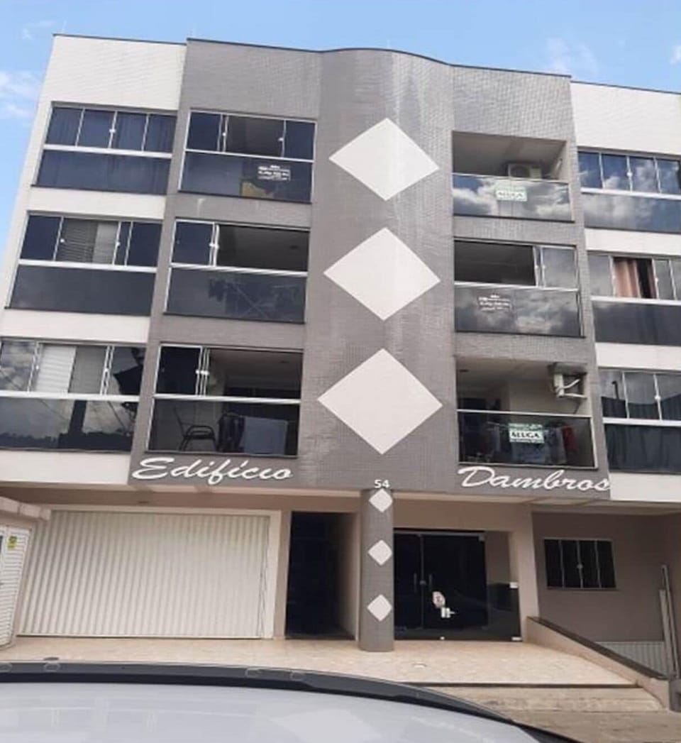 Basic Apartment | Exterior