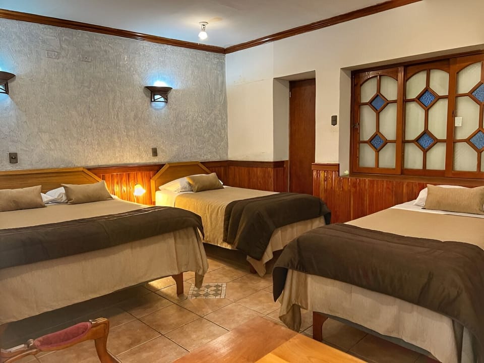 Quadruple Room | In-room safe, desk, laptop workspace, free WiFi